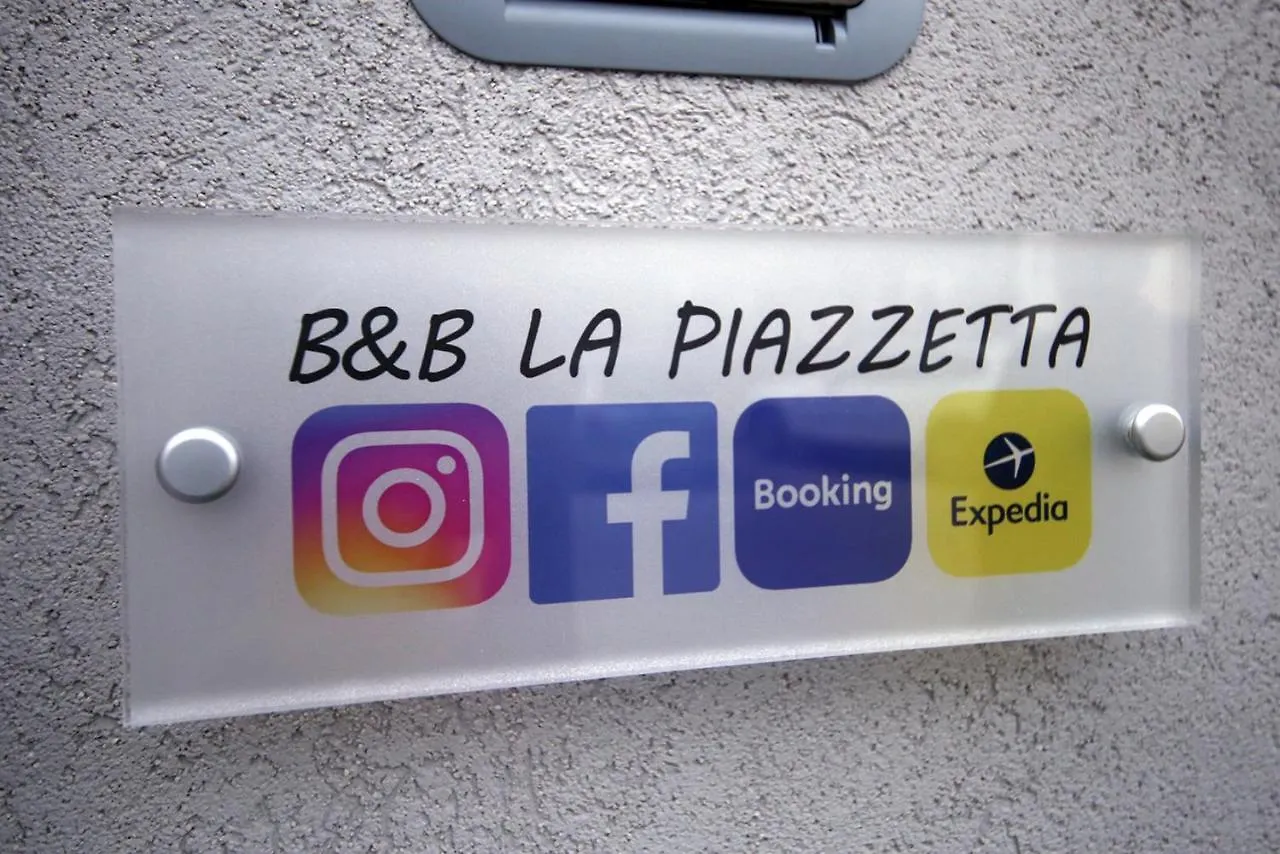 La Piazzetta Bed & Breakfast Brindisi 2*,